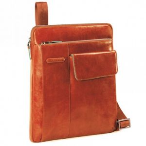 Piquadro сумка вертикальная с плечевым ремнем CA1815B2/AR