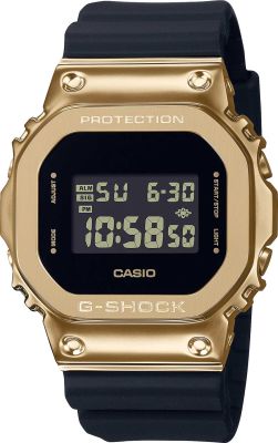 Casio GM-5600G-9